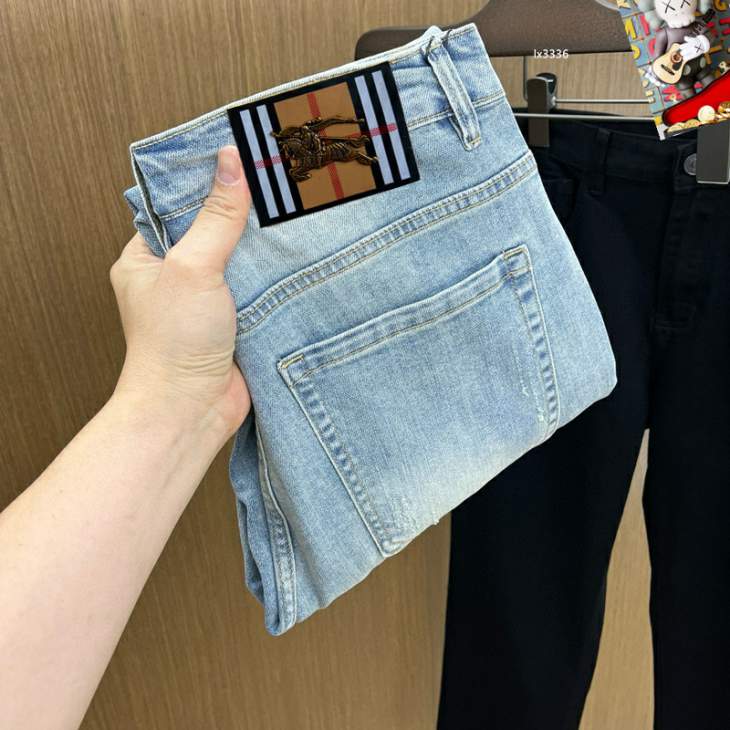 Picture of Burberry Jeans Long _SKUBurberrysz28-3825tr1128466